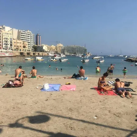 Apartamento 2 Bedroom Penthouse With Private Terrace Sliema